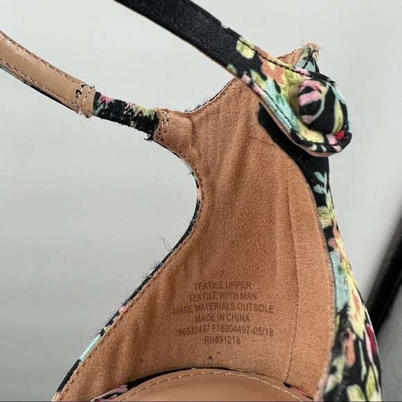 Who What Wear Floral Heels 7 - Picture 7 of 7